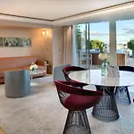 Hotel Bowmann, A Small Luxury Of The World