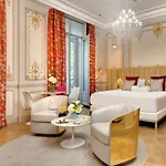 Bowmann, A Small Luxury Of The World Paryż