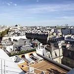 Bowmann, A Small Luxury Of The World 5*