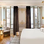 Bowmann, A Small Luxury Of The World 5*