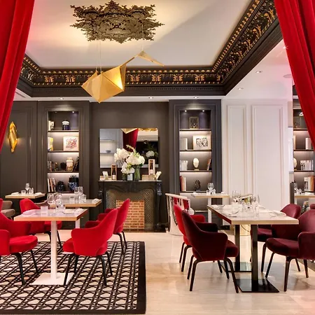 Hotel Bowmann, A Small Luxury Of The World