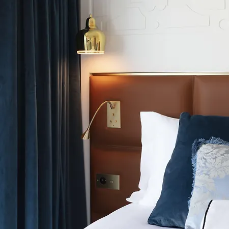 Bowmann, A Small Luxury Of The World Hotel Paris