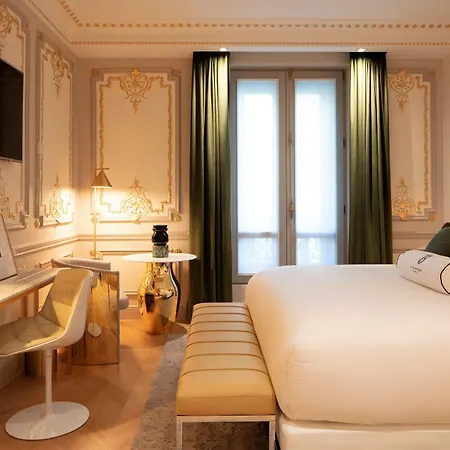 Bowmann, A Small Luxury Of The World Hotel Paris