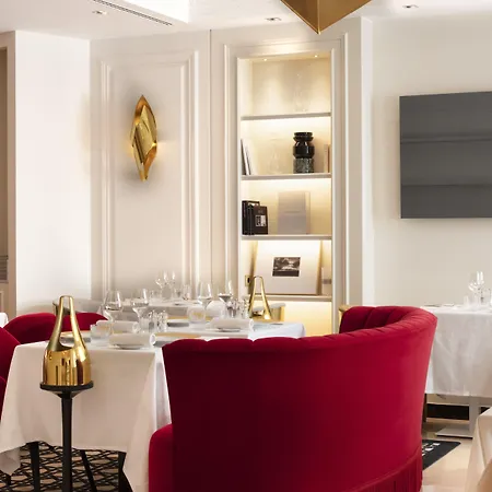 Bowmann, A Small Luxury Of The World Paris