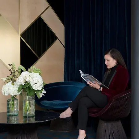 Bowmann, A Small Luxury Of The World 5* Paris