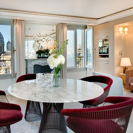 Hotel Bowmann, A Small Luxury Of The World